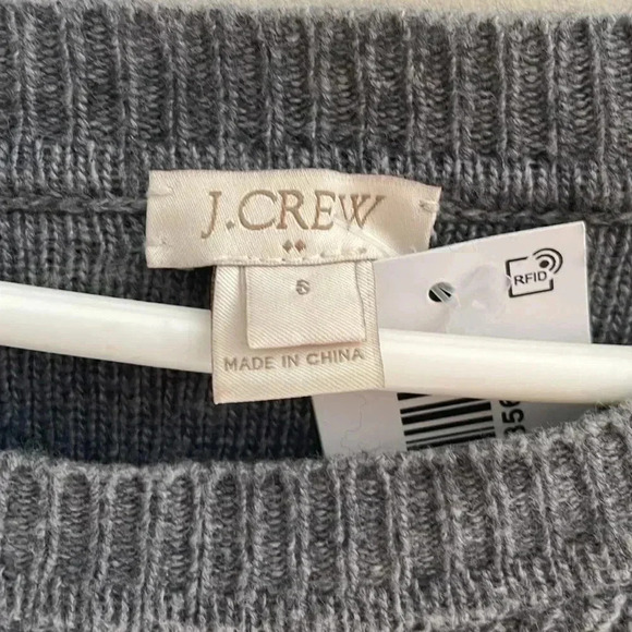 [6] J.  Crew Merino Wool Blend Curved Hem Sweater Gray - Picture 3 of 7